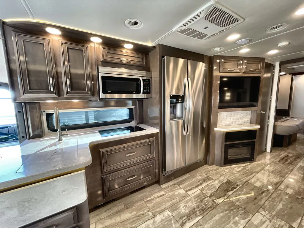 2022 Jayco Seneca 37K - Photo 4