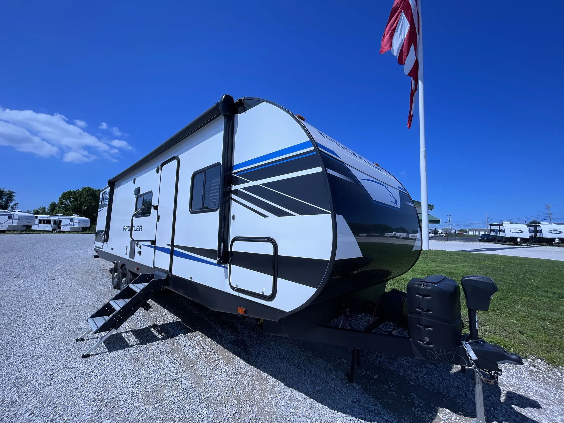 2023 Heartland Prowler 303SBH - Photo 2