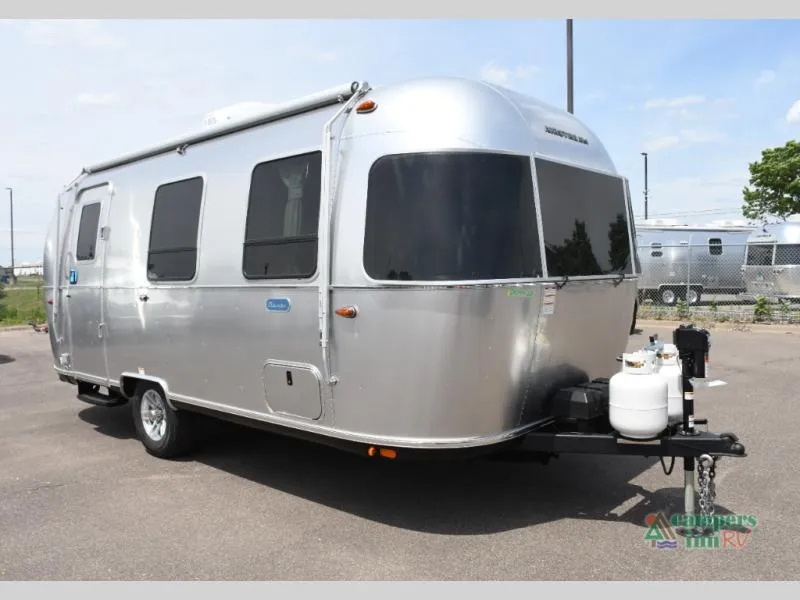 2026 Airstream Bambi 22FB - Photo 2