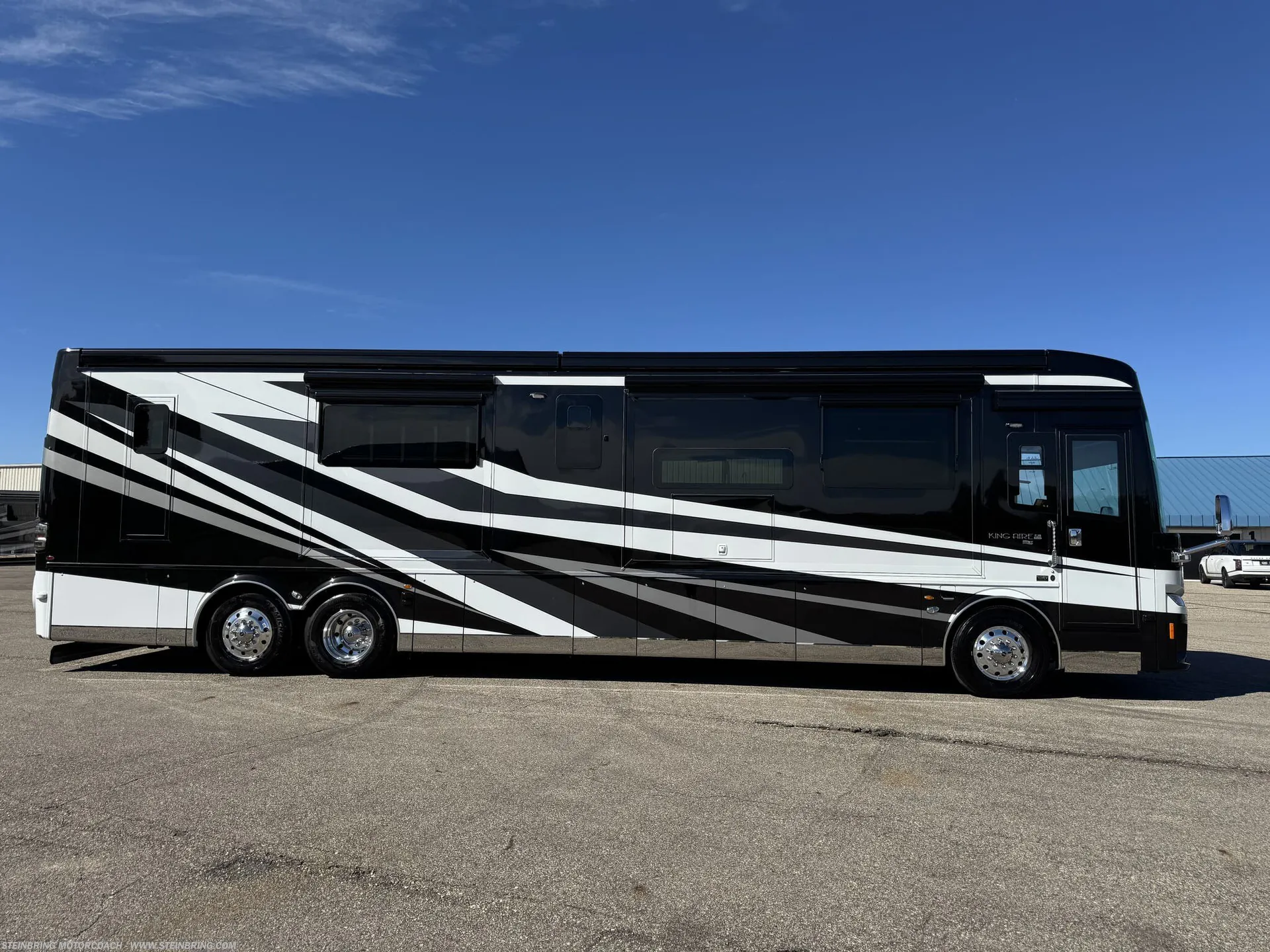 2021 Newmar King Aire 4531 - Photo 4