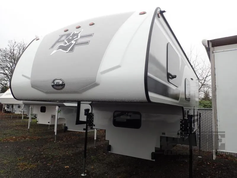 2026 Northwood Arctic Fox Camper 1140 - Photo 3