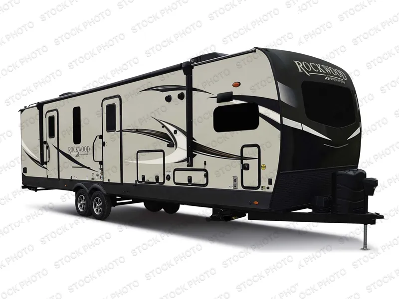 2022 Forest River Rockwood Signature Ultra Lite 8336BH - Photo 2