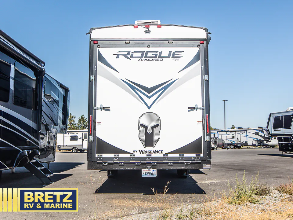 2022 Forest River Vengeance Rogue Armored 351G2, Photos photo 2