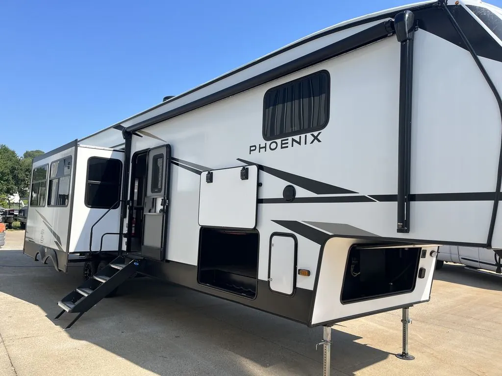 2026 Shasta Phoenix 389DEK - Photo 4