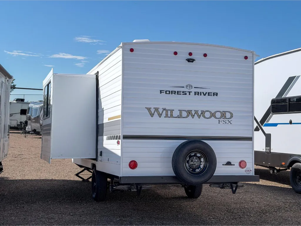 2027 Forest River Wildwood FSX 178BH, Photos photo 7