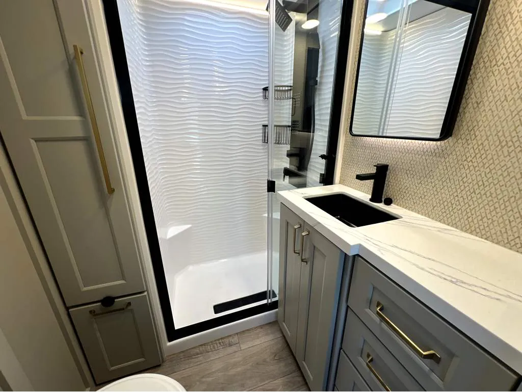 2026 Brinkley Model G 3520, Photos photo 20