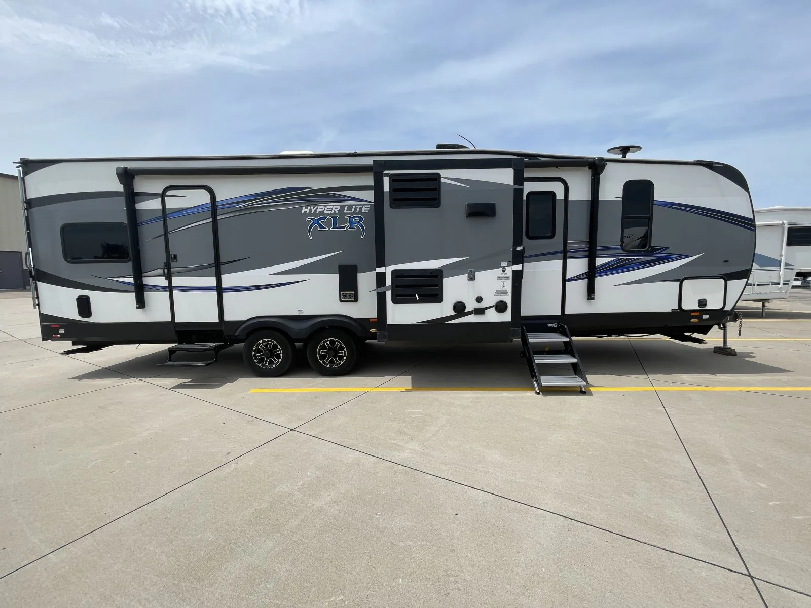 2019 Forest River XLR Hyperlite 30HDS — Photo 5