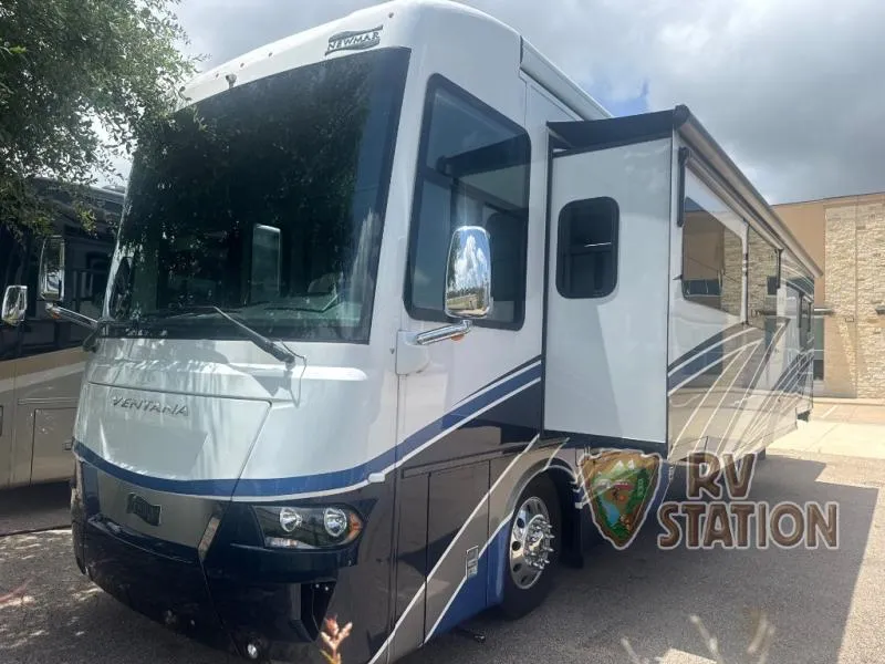 2022 Newmar Ventana 3709 - Photo 3