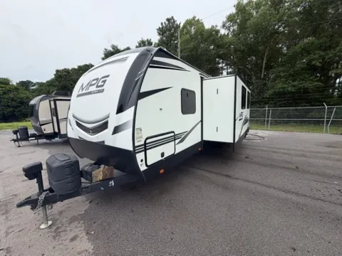 2021 Cruiser RV MPG 2860BH - Photo 4