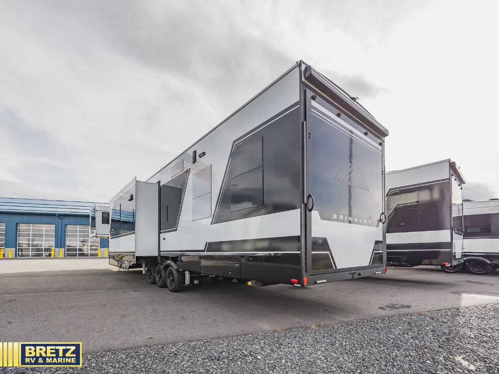 2026 Brinkley Model G 3970, Photos photo 4