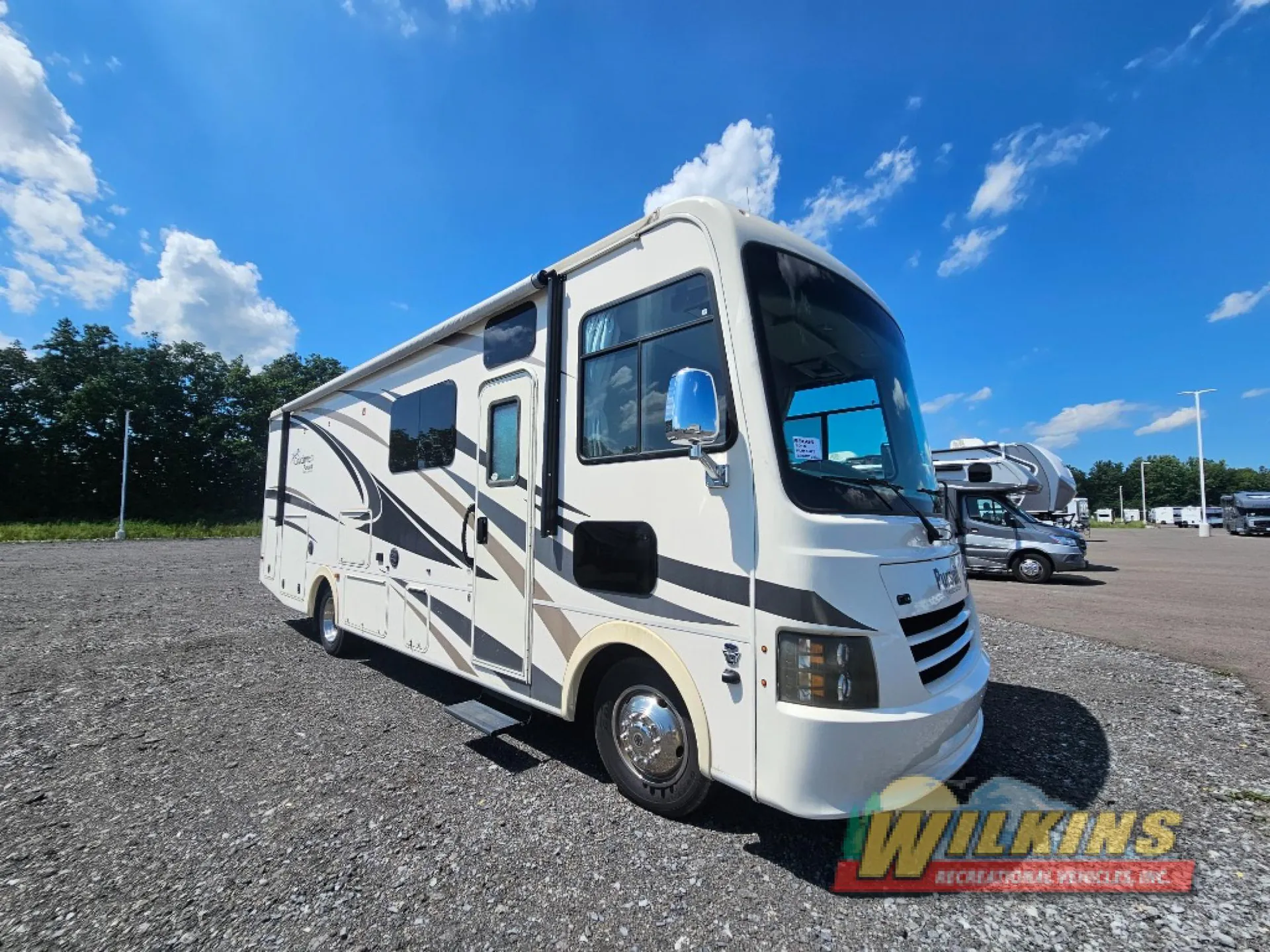 2018 Coachmen Pursuit 29SS - Photo 2