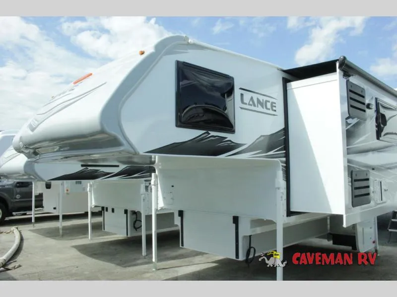 2023 Lance Lance Truck Campers New    975 - Main photo