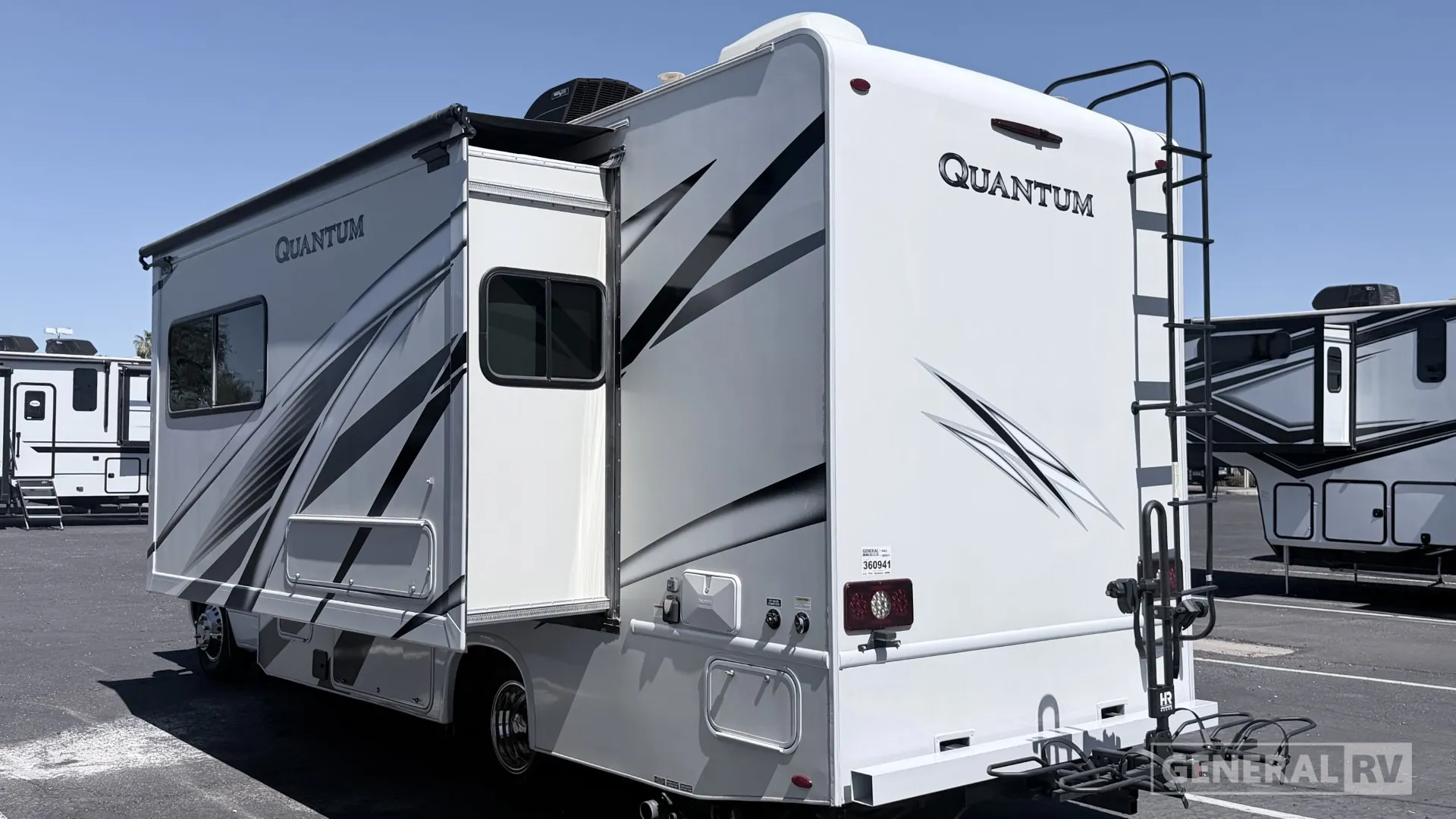 2023 Thor Motor Coach Quantum Sprinter MB24 - Photo 4