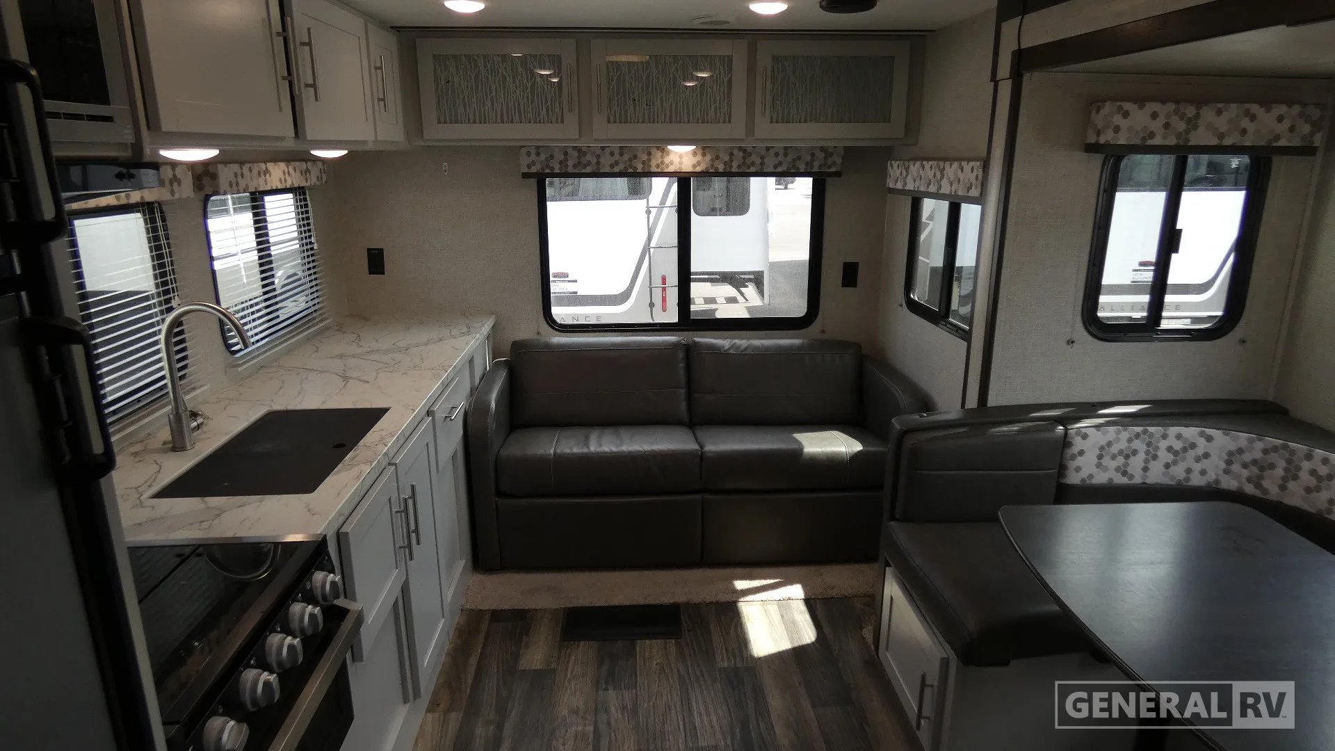 2019 Keystone Bullet 257RSS - Photo 3