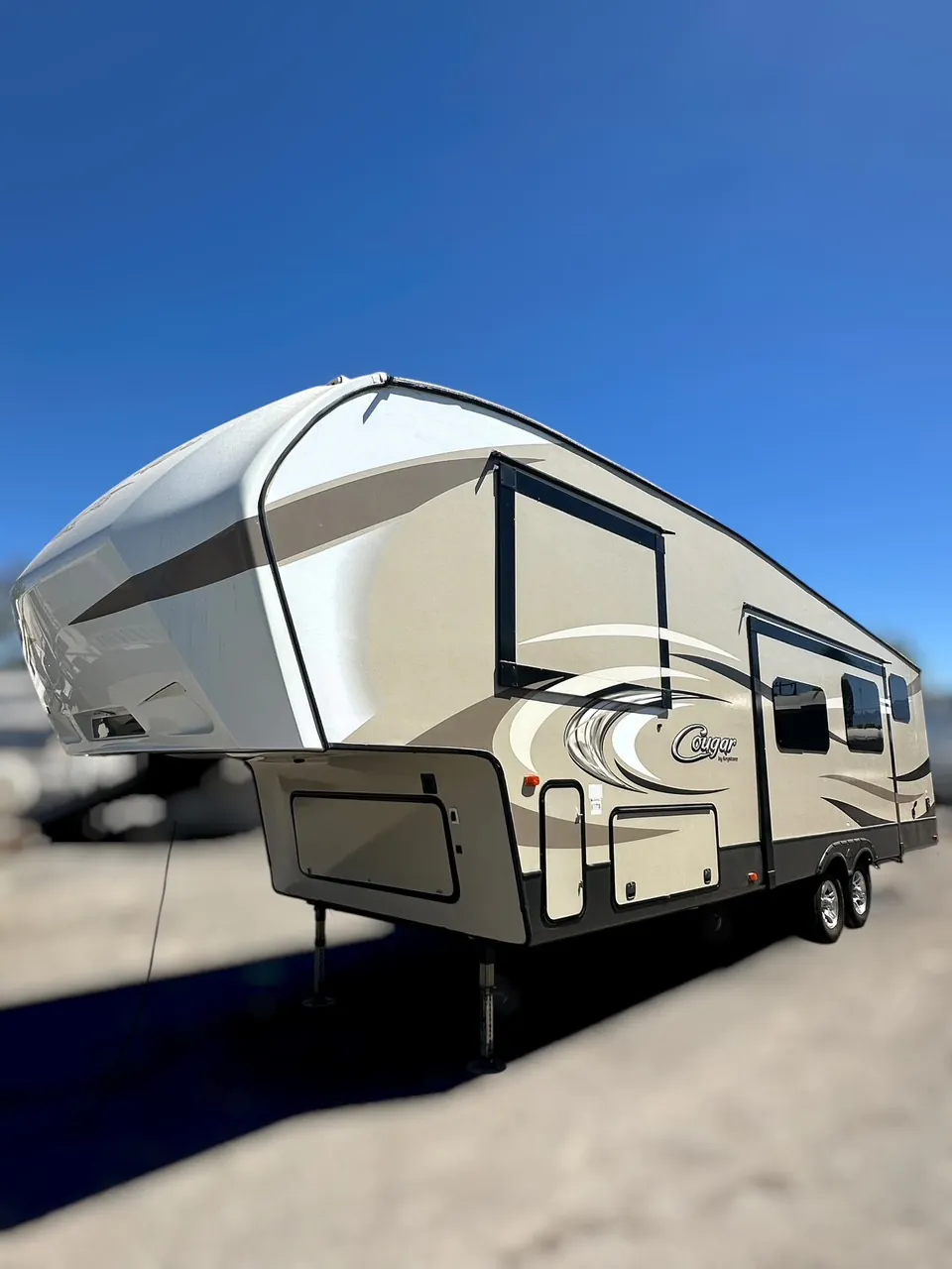 2017 Keystone Cougar Half-Ton 284RDBWE - Photo 3