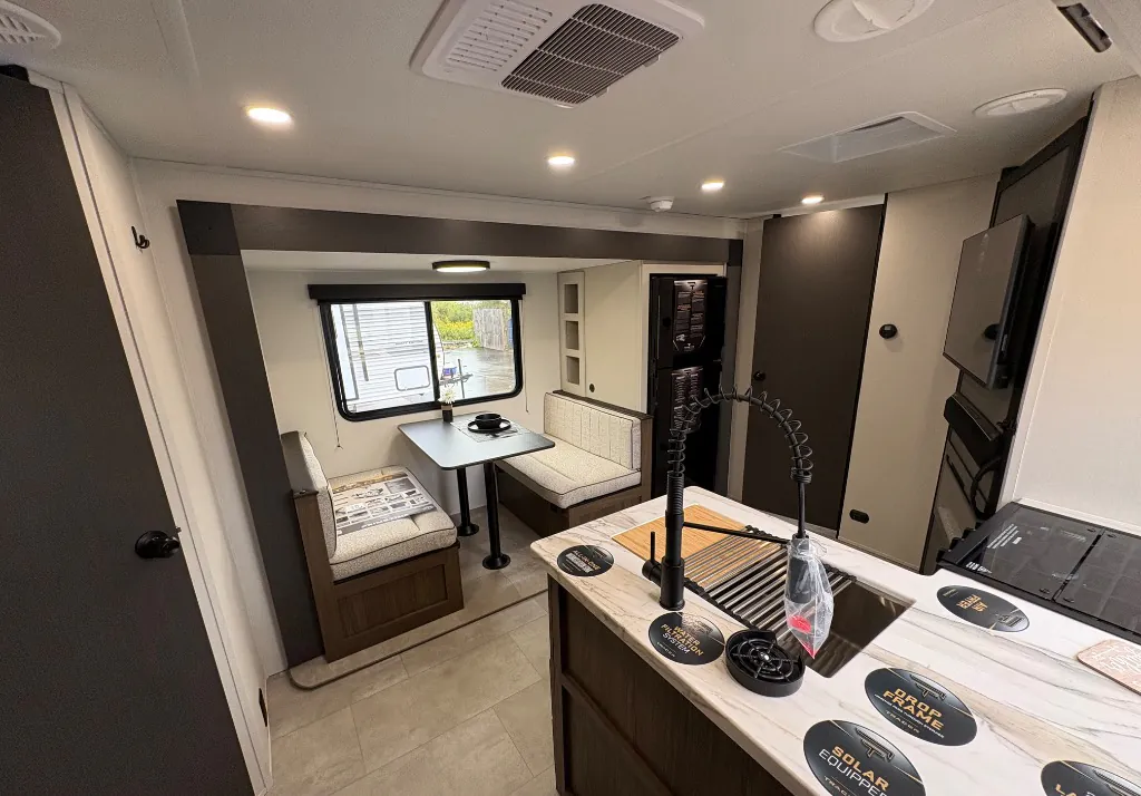 2027 Forest River Tracer 230BH, Photos photo 11