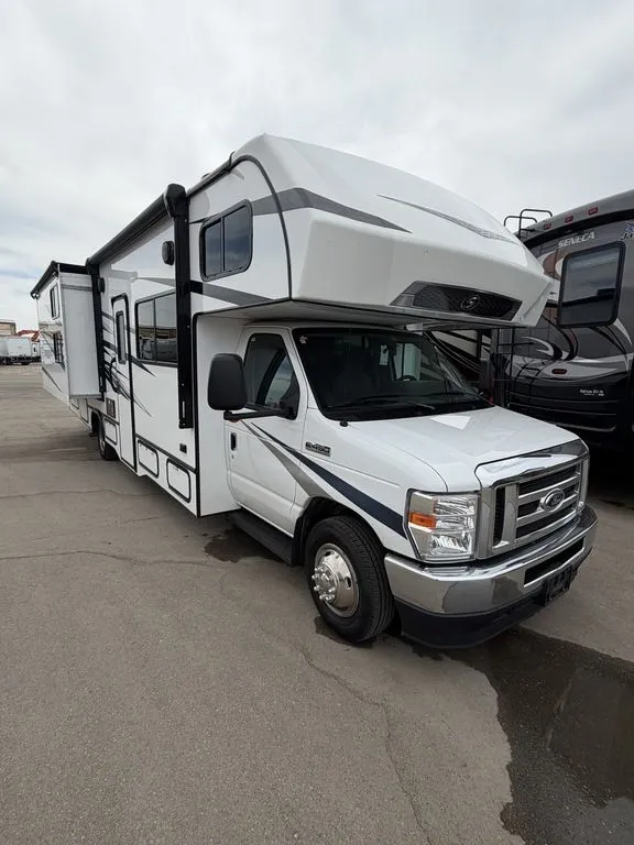 2023 Forest River Sunseeker 3250DS LE - Photo 2