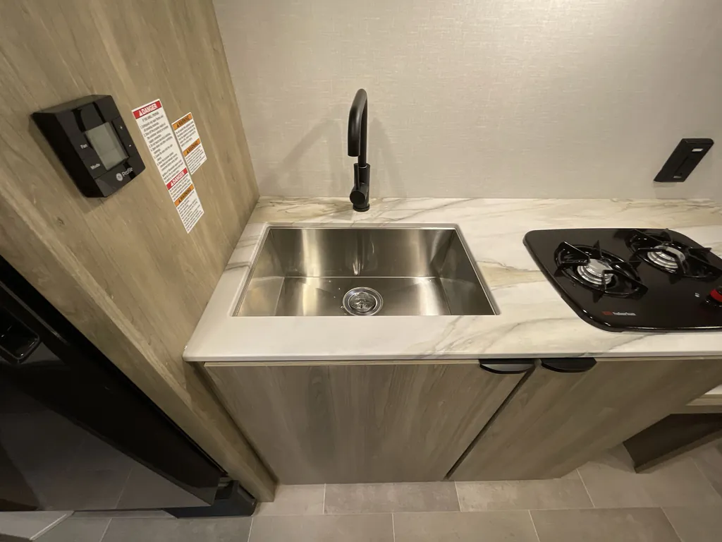 2027 Forest River Airelume 260, Photos photo 12