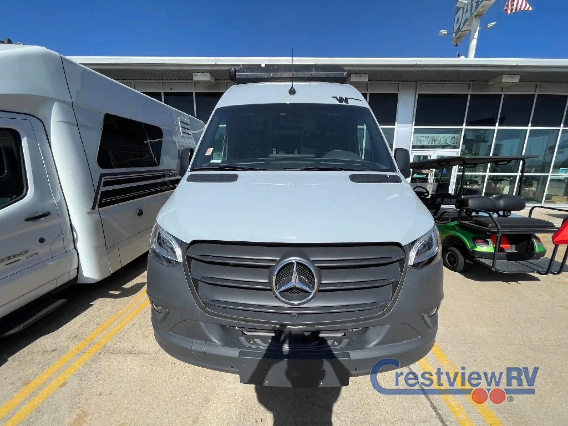 2026 Winnebago Revel 44N - Photo 4