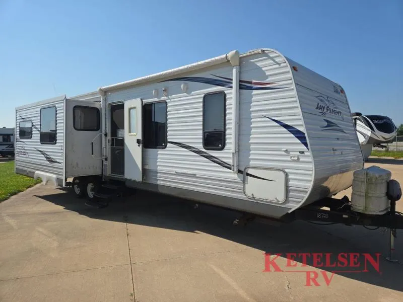 2011 Jayco Jay Flight G2 33RLDS - Photo 2