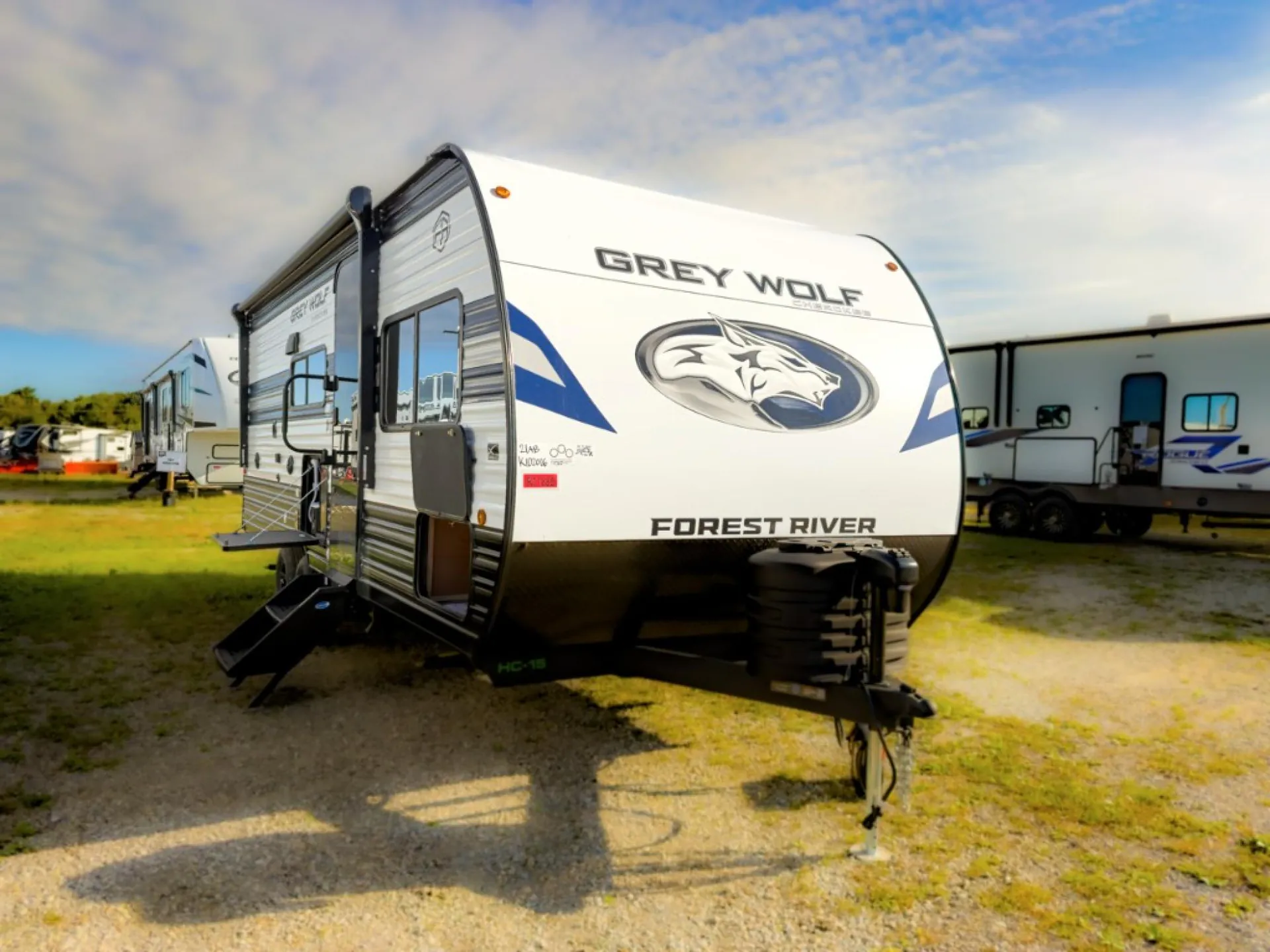 2027 Forest River Cherokee Grey Wolf 21AB - Photo 3