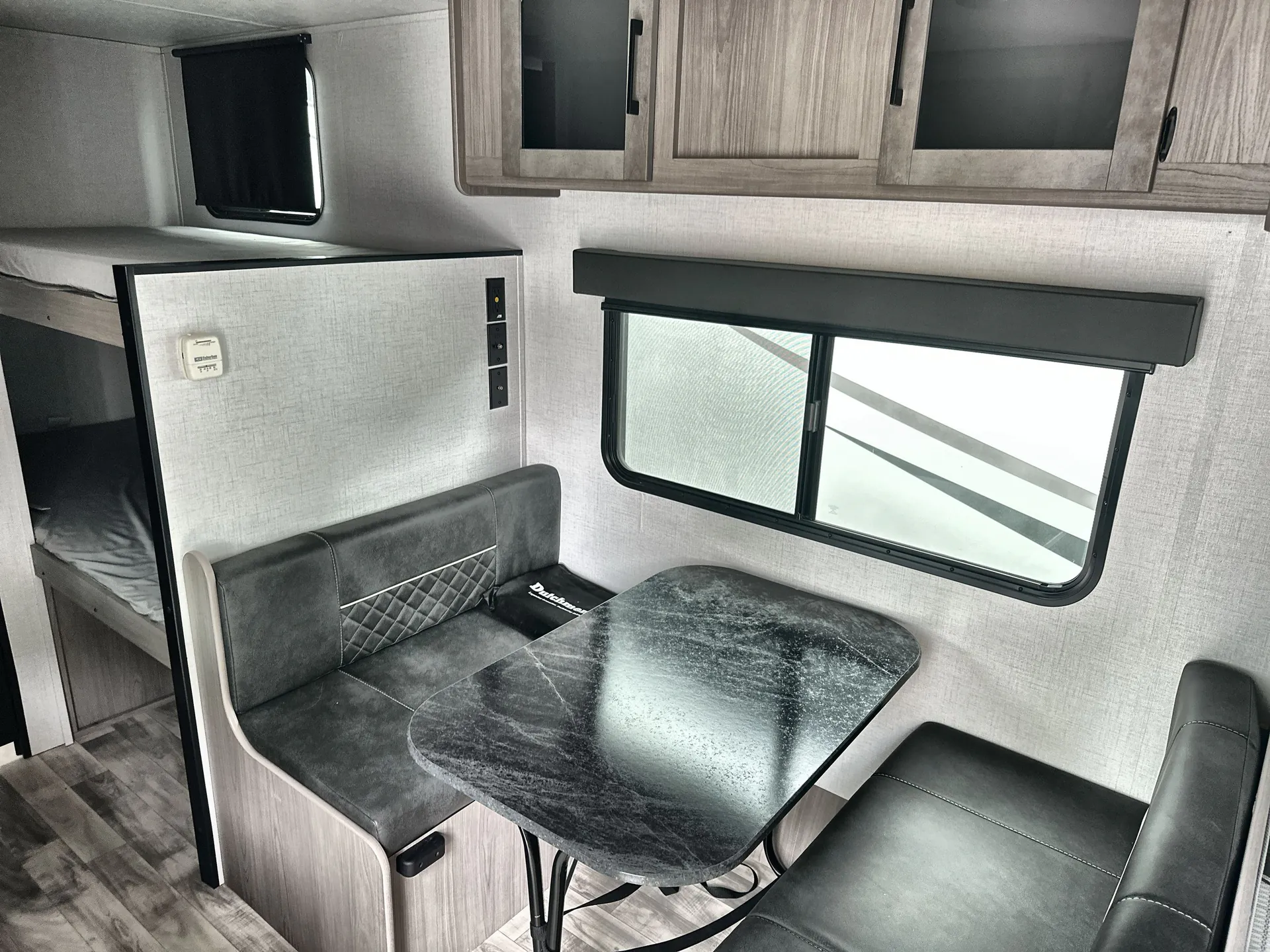 2024 Dutchmen Kodiak SE 17SBH — living area main