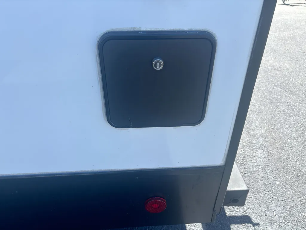 2025 Forest River Solaire 3300FLBS, Photos photo 30