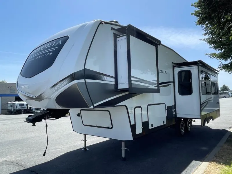 2023 Dutchmen RV Astoria 2503REF - Photo 2