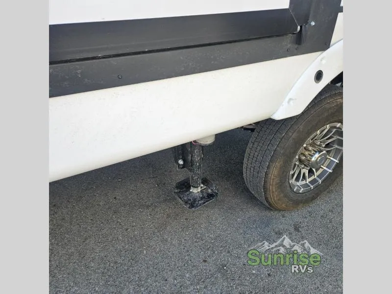 2026 Forest River Cherokee Sabre 33RLP - Photo 3