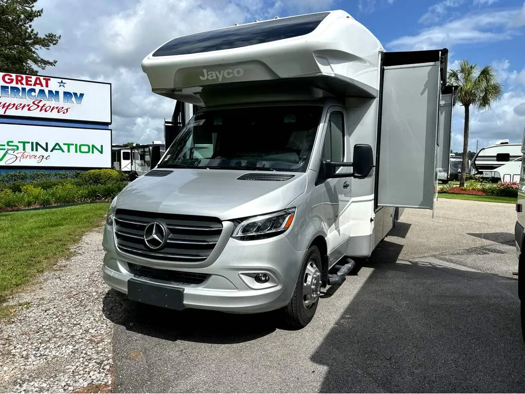 2027 Jayco Melbourne Prestige 25LP - Photo 3