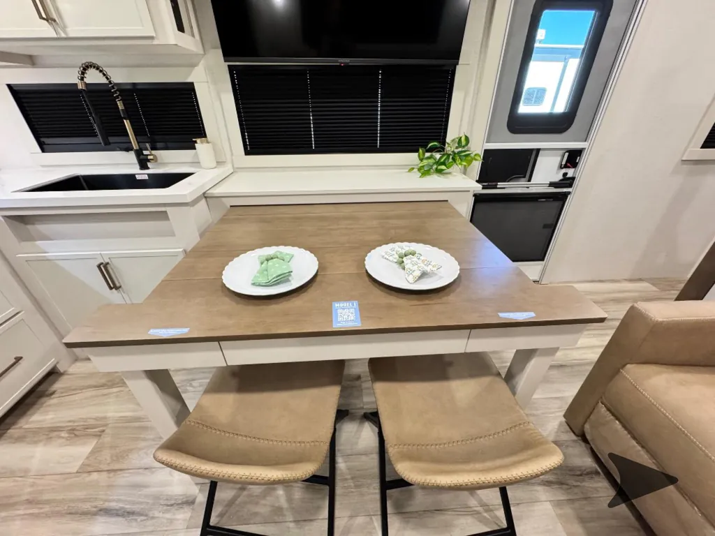 2027 Brinkley Model I 290, Photos photo 44