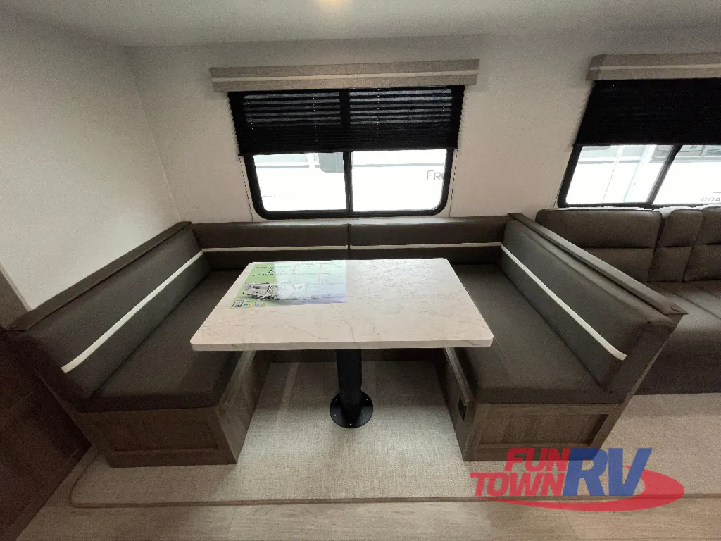2026 Coachmen Freedom Express Select 30SE, Photos photo 21