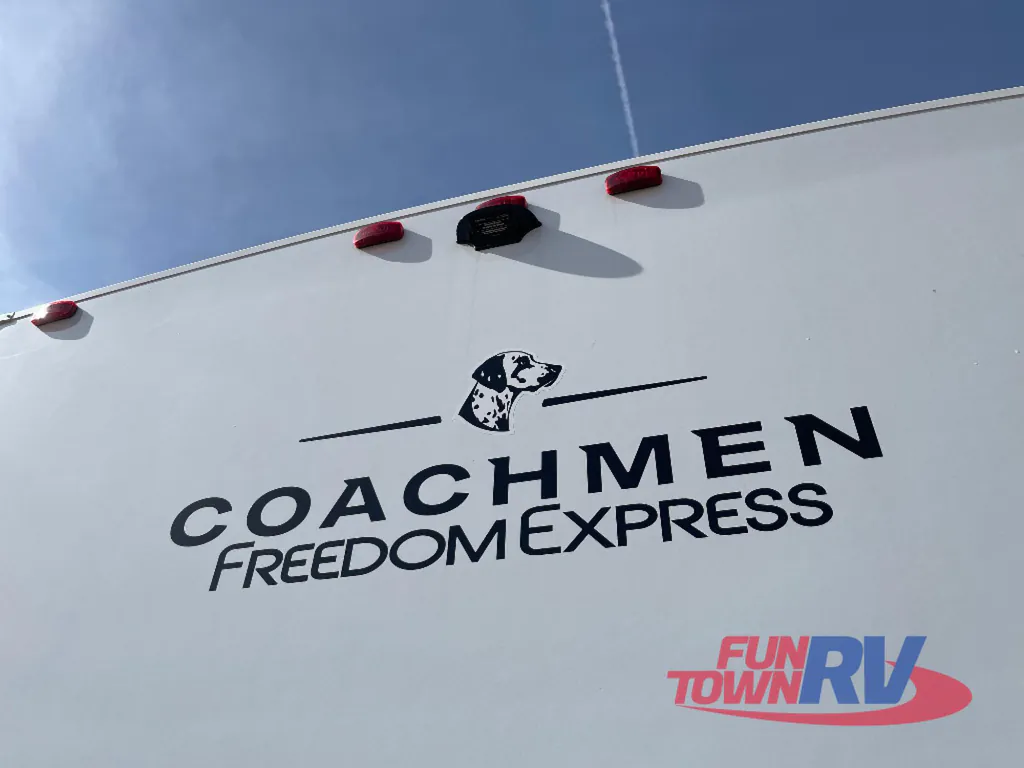 2026 Coachmen Freedom Express Select 29SE, Photos photo 11