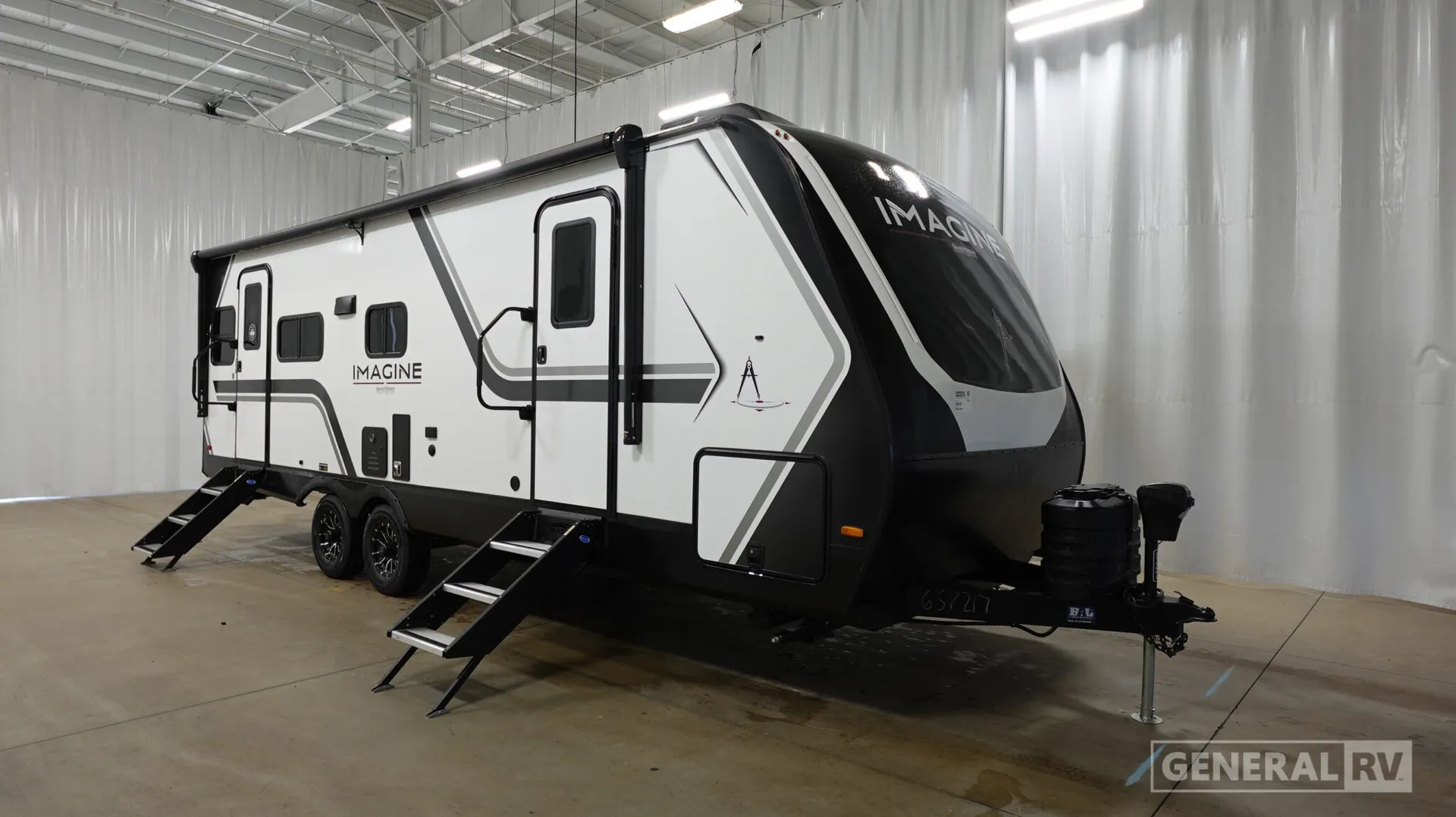 2026 Grand Design Imagine 2500RL - Photo 2