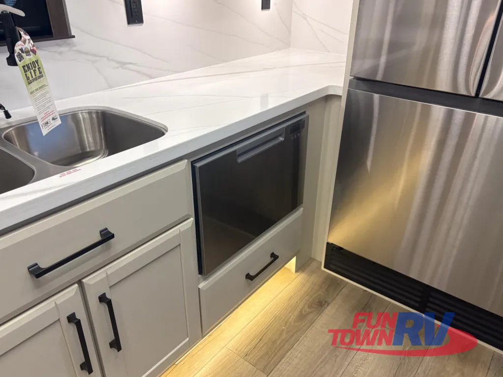 2026 Forest River RiverStone 420RE, Photos photo 27