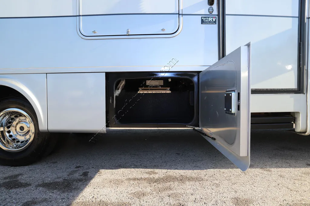 2019 Tiffin Wayfarer 24 TW, Photos photo 18