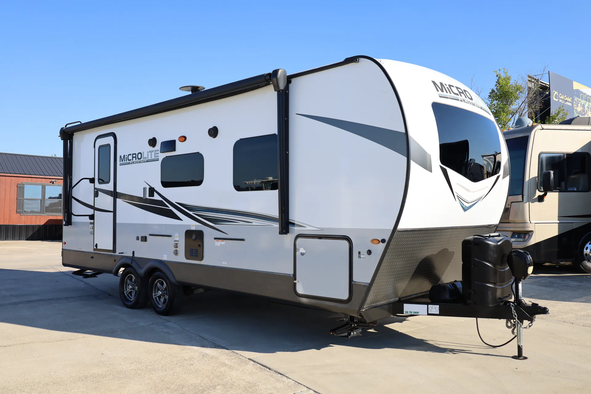 2022 Forest River Flagstaff Micro Lite 25FBLS