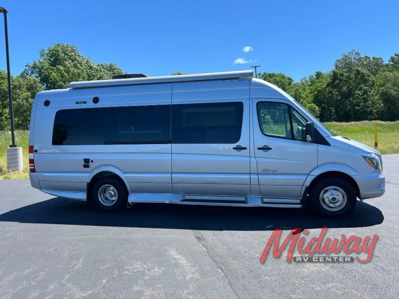 2018 Winnebago Era 70M - Main photo