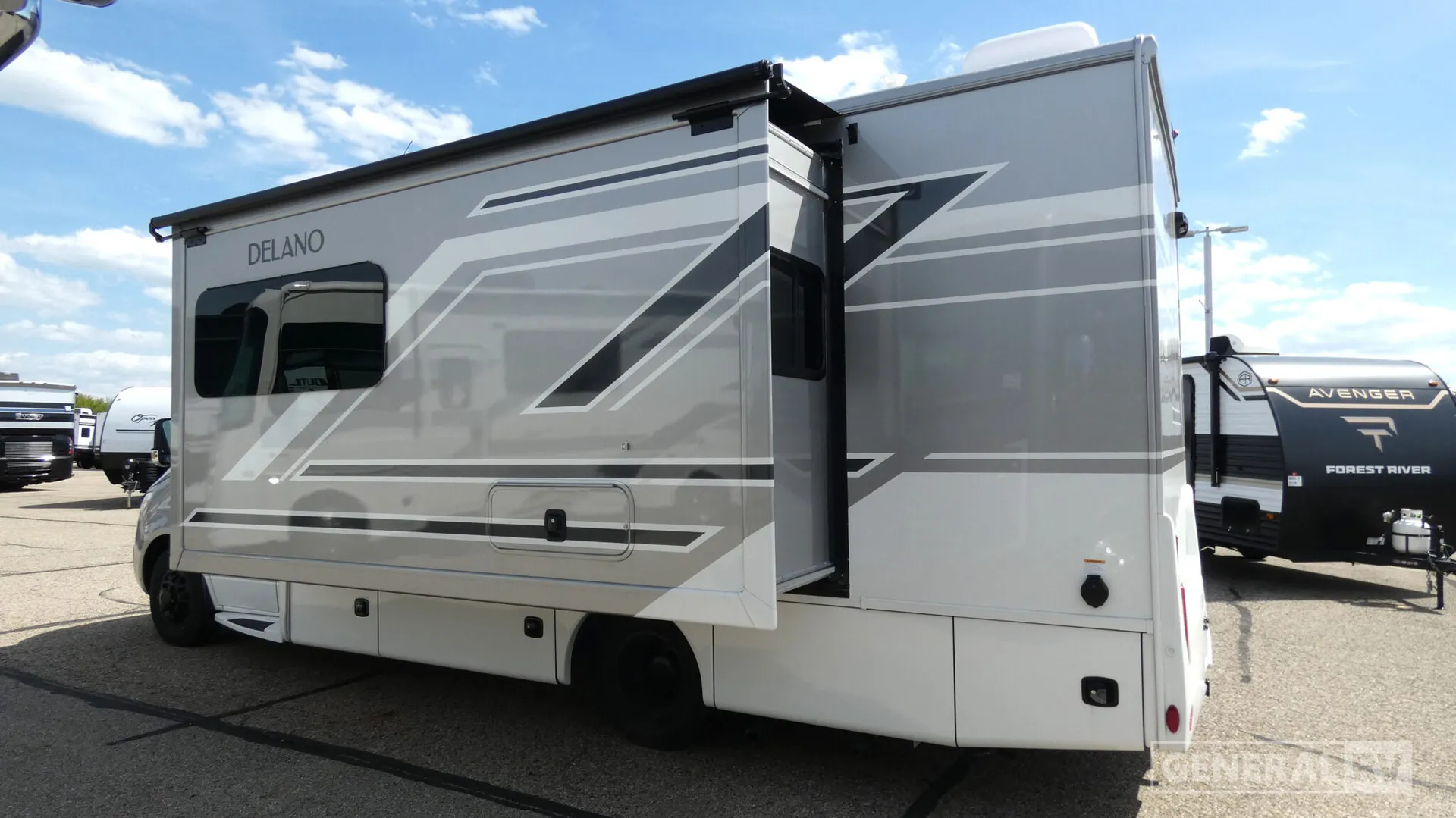 2027 Thor Motor Coach Delano 24FB - Photo 4