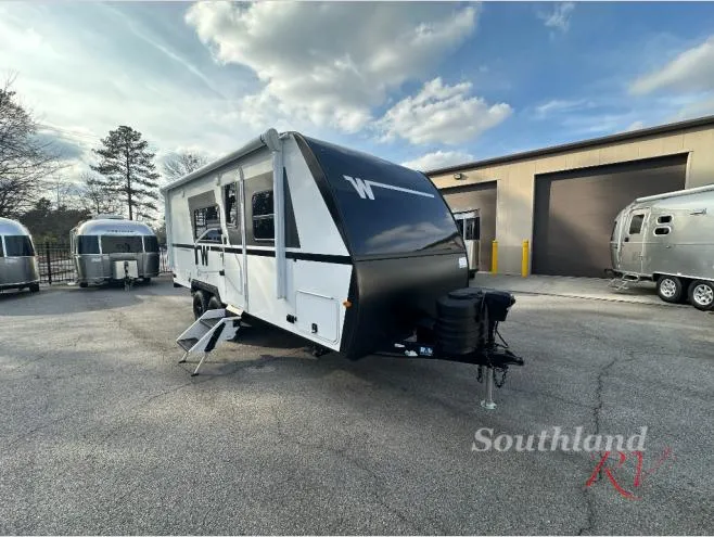 2026 Winnebago Micro Minnie 2108TB - Photo 2