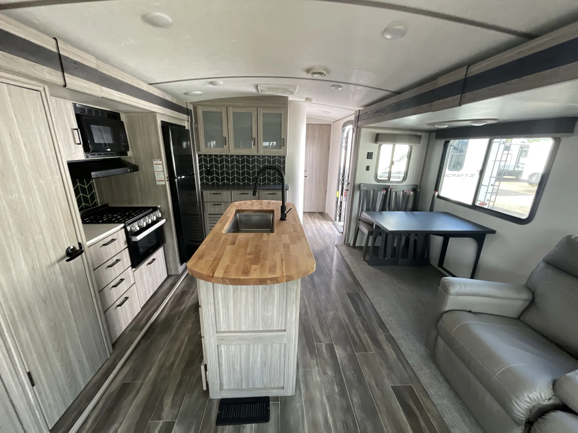2021 Keystone Passport 2870RL — living area main