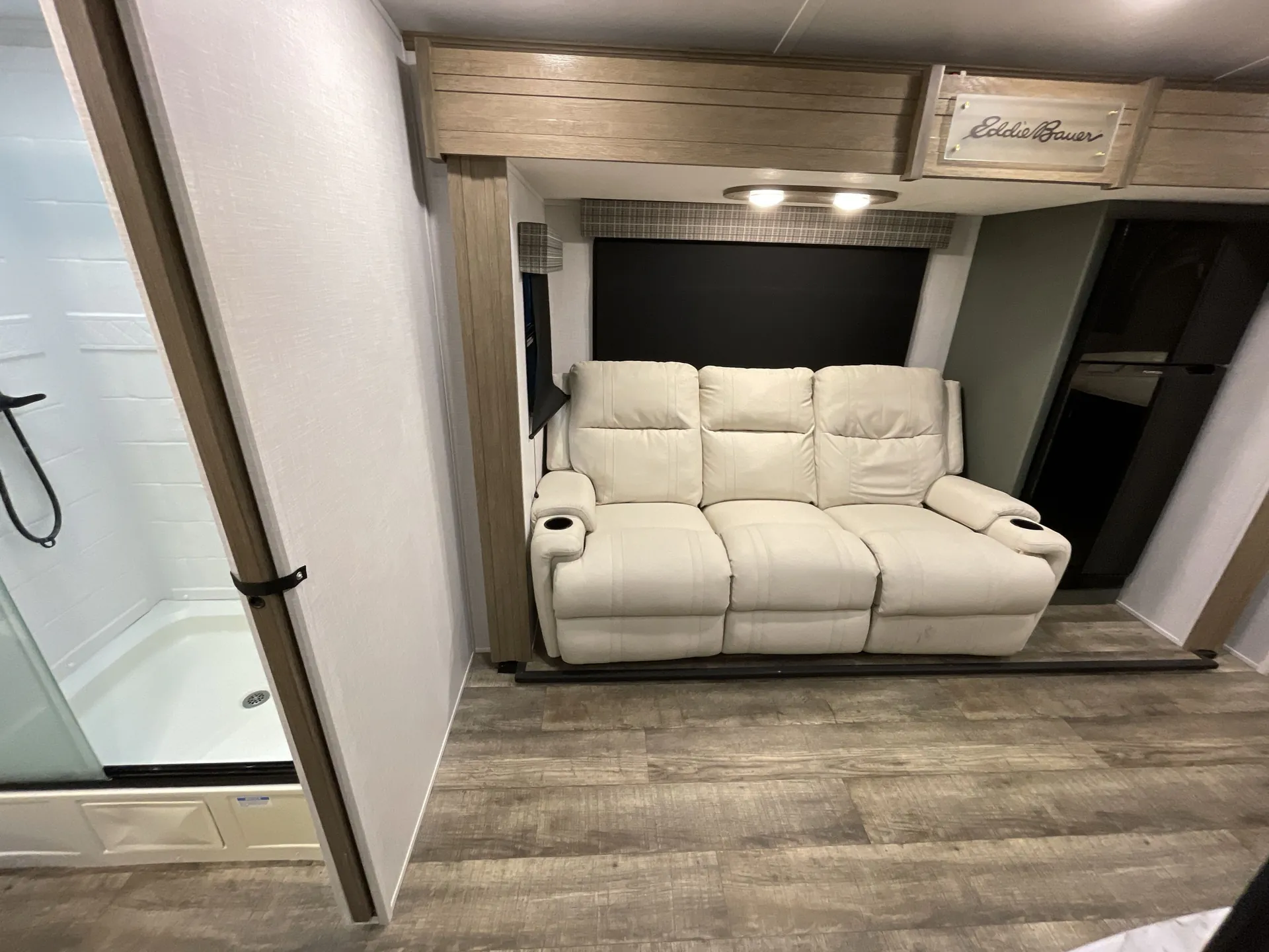 2024 dutchmen Eddie Bauer Signature 23RB — living area main