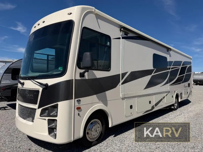2023 Coachmen Mirada 35OS - Photo 3