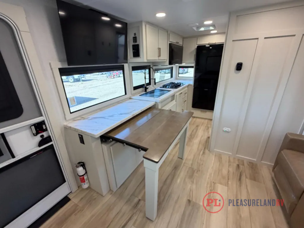 2026 Brinkley Model Ix 20X, Photos photo 17