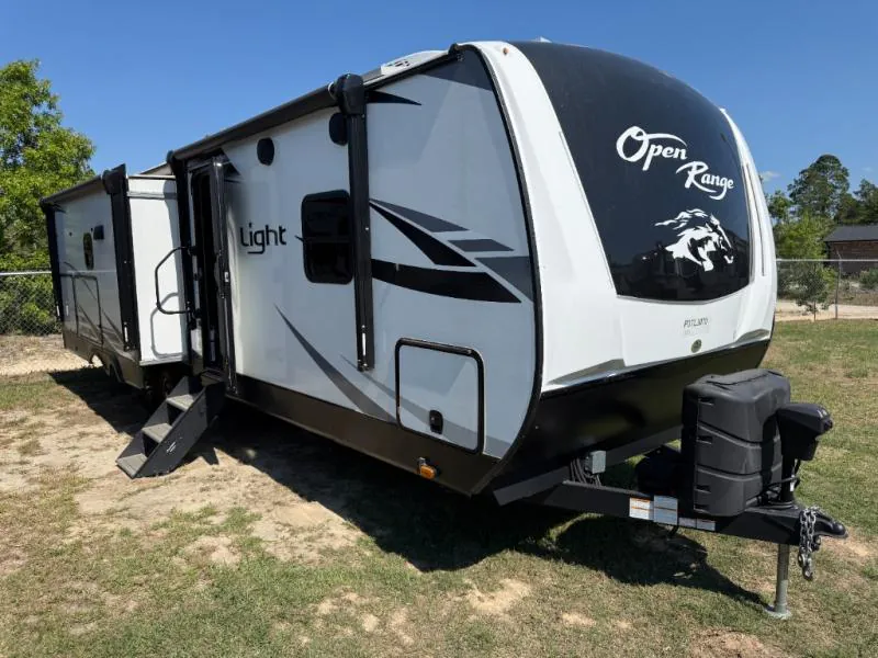 2023 Highland Ridge Open Range Light 275RLS dealer photo 1 from Blue Compass RV