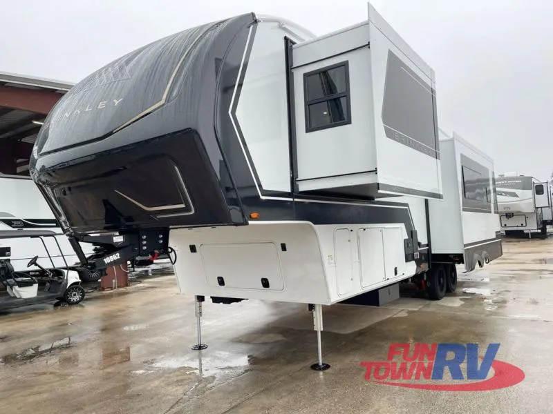 2026 Brinkley Model Z New    3200 - Photo 3