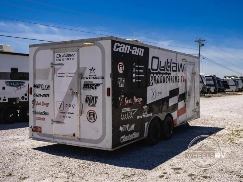2022 Salvage Eclosed Trailer Used    n/a - Photo 4