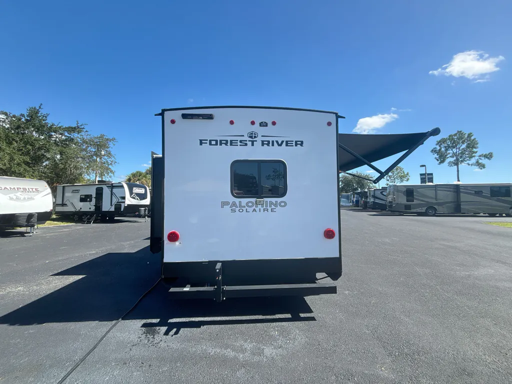 2025 Forest River Solaire 3300FLBS, Photos photo 7