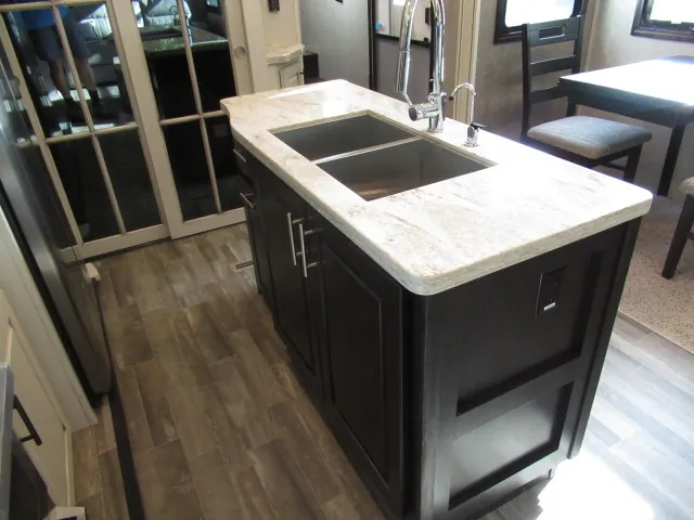 2020 Jayco North Point 387FBTS, Photos photo 18