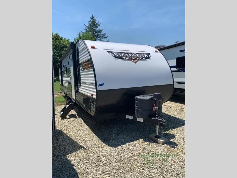 2022 Forest River Wildwood X-Lite 28VBXL - Photo 2